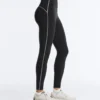 Odblaskowe legginsy do kostek z wysokim stanem i Compressive Core Control Odblaskowe legginsy do kostek z wysokim stanem i Compressive Core Control