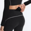 Odblaskowe legginsy do kostek z wysokim stanem i Compressive Core Control Odblaskowe legginsy do kostek z wysokim stanem i Compressive Core Control