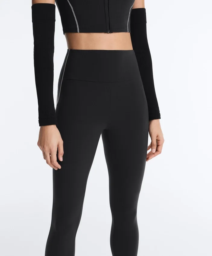 Odblaskowe legginsy do kostek z wysokim stanem i Compressive Core Control Odblaskowe legginsy do kostek z wysokim stanem i Compressive Core Control