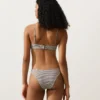 Pasiaste majtki bikini o średnim stopniu zakrycia z wycięciem w kształcie litery U