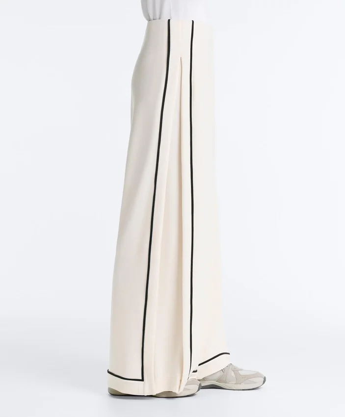 Soft Touch Modal Wide-Leg Spodnie z kontrastową lamówką Soft Touch Modal Wide-Leg Spodnie z kontrastową lamówką
