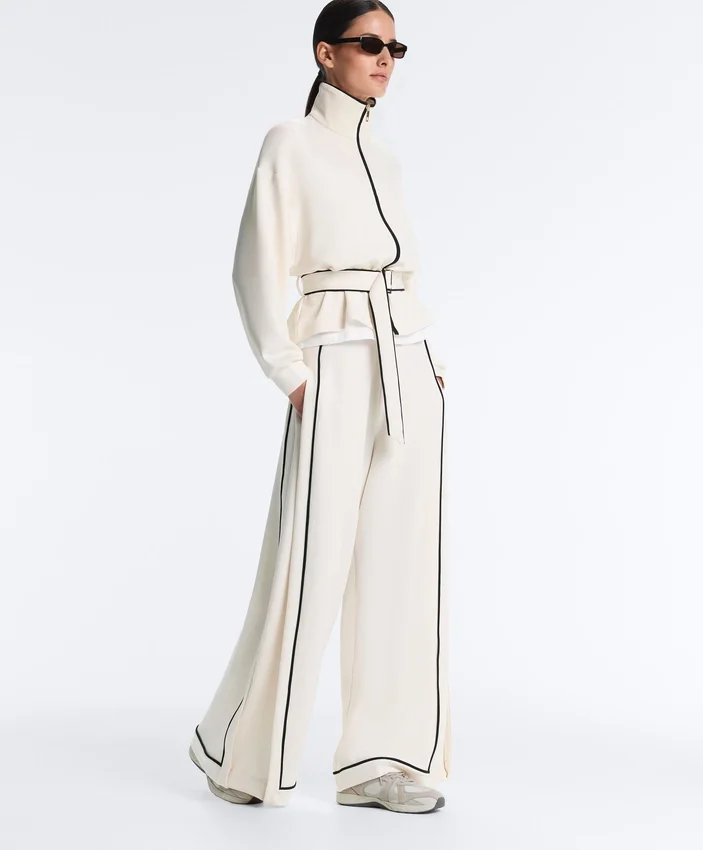Soft Touch Modal Wide-Leg Spodnie z kontrastową lamówką Soft Touch Modal Wide-Leg Spodnie z kontrastową lamówką