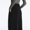 Soft Touch Modal Wide-Leg Spodnie z plisami w pasie Soft Touch Modal Wide-Leg Spodnie z plisami w pasie