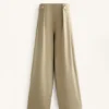 Soft Touch Modal Wide-Leg Spodnie z plisami w pasie Soft Touch Modal Wide-Leg Spodnie z plisami w pasie