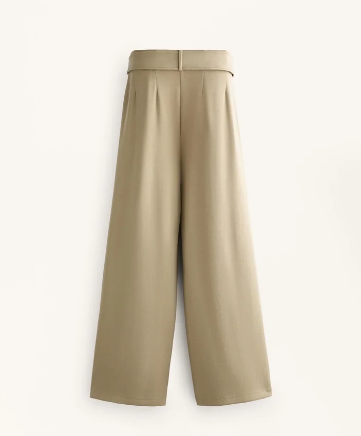 Soft Touch Modal Wide-Leg Spodnie z plisami w pasie Soft Touch Modal Wide-Leg Spodnie z plisami w pasie