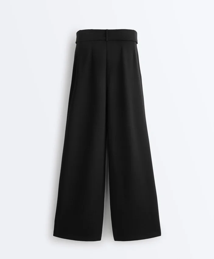 Soft Touch Modal Wide-Leg Spodnie z plisami w pasie Soft Touch Modal Wide-Leg Spodnie z plisami w pasie