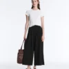 Soft Touch Wide-Leg Crop Spodnie z plisami i modalem Soft Touch Wide-Leg Crop Spodnie z plisami i modalem