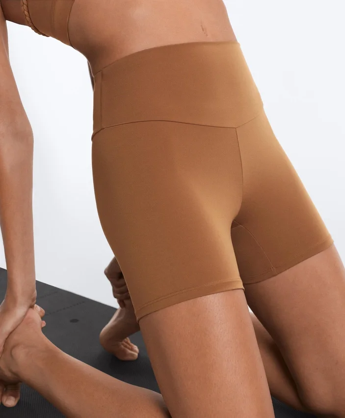 Spodnie Comfortlux z wysokim stanem o długości 10 cm Spodnie Comfortlux z wysokim stanem o długości 10 cm