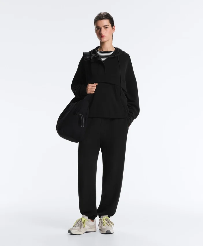Bluza z zamkiem Soft Touch z miękkiego modalu Bluza z zamkiem Soft Touch z miękkiego modalu
