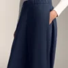 Spodnie typu cocoon z plisą z boku i szczotkowanym modalem Spodnie typu cocoon z plisą z boku i szczotkowanym modalem