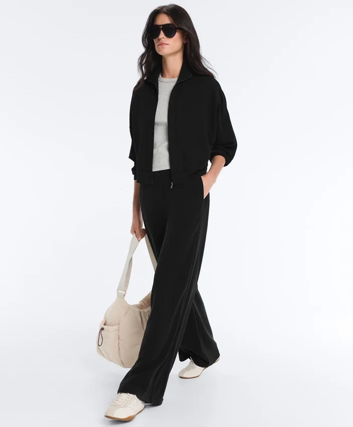 Kurtka Soft Touch z miękkiego w dotyku modalu z wykończeniem typu hemstitch Kurtka Soft Touch z miękkiego w dotyku modalu z wykończeniem typu hemstitch