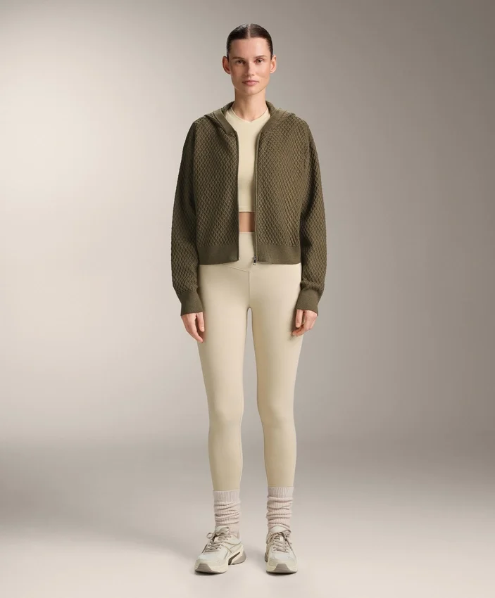 Strukturalna dzianinowa kurtka z kapturem Strukturalna dzianinowa kurtka z kapturem