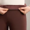 Super-ekstra-ciepłe, bezszwowe legginsy o wysokości 70 cm, sięgające do kostek