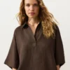 Szorty polo oversize z krótkim rękawem, wykonane w 100% z lnu Szorty polo oversize z krótkim rękawem, wykonane w 100% z lnu