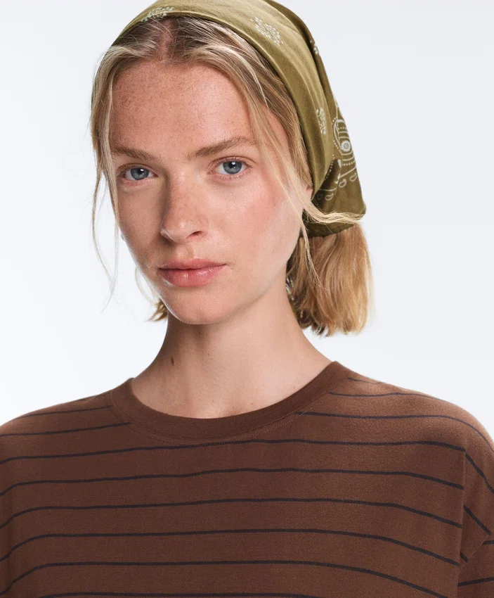 T-shirt oversize z krótkim rękawem z mieszanki bawełny w paski T-shirt oversize z krótkim rękawem z mieszanki bawełny w paski