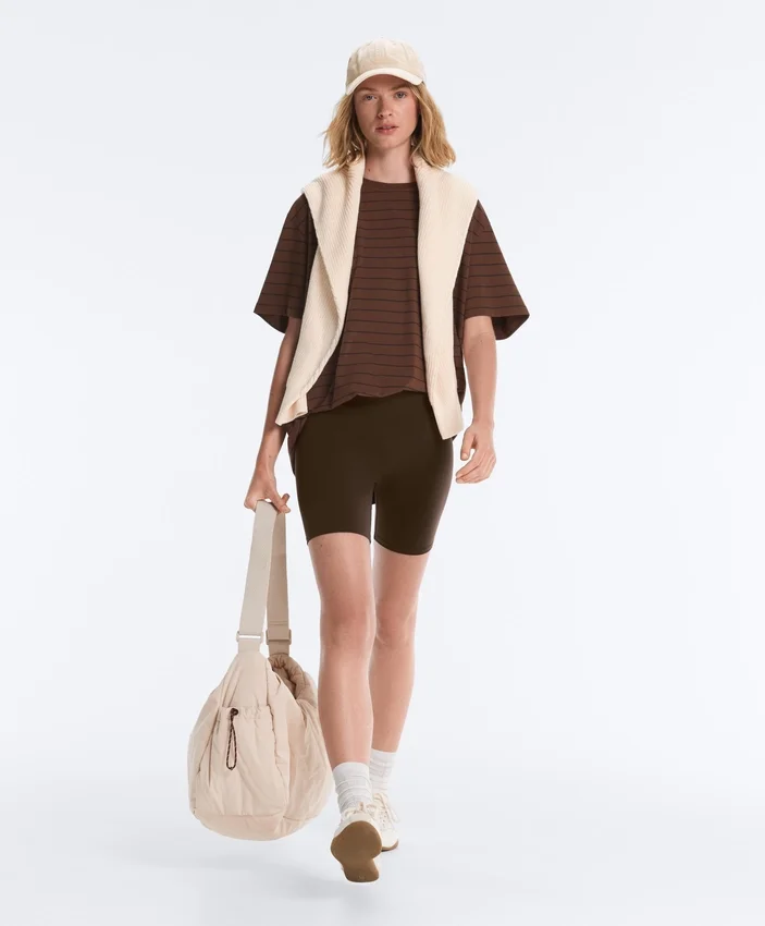 T-shirt oversize z krótkim rękawem z mieszanki bawełny w paski T-shirt oversize z krótkim rękawem z mieszanki bawełny w paski