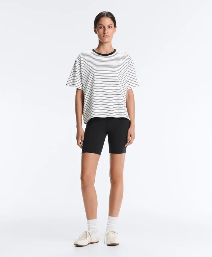 T-shirt z krótkim rękawem o prostym kroju z mieszanki bawełny w paski T-shirt z krótkim rękawem o prostym kroju z mieszanki bawełny w paski