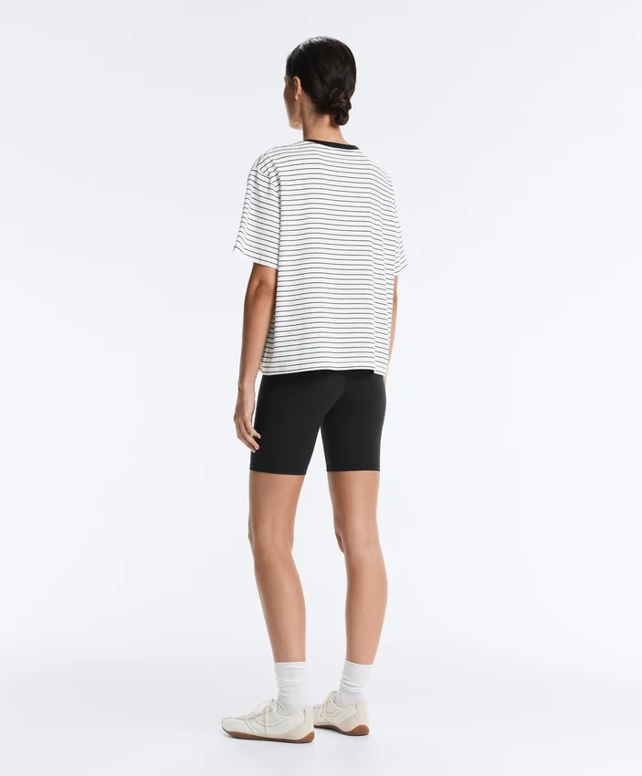 T-shirt z krótkim rękawem o prostym kroju z mieszanki bawełny w paski T-shirt z krótkim rękawem o prostym kroju z mieszanki bawełny w paski
