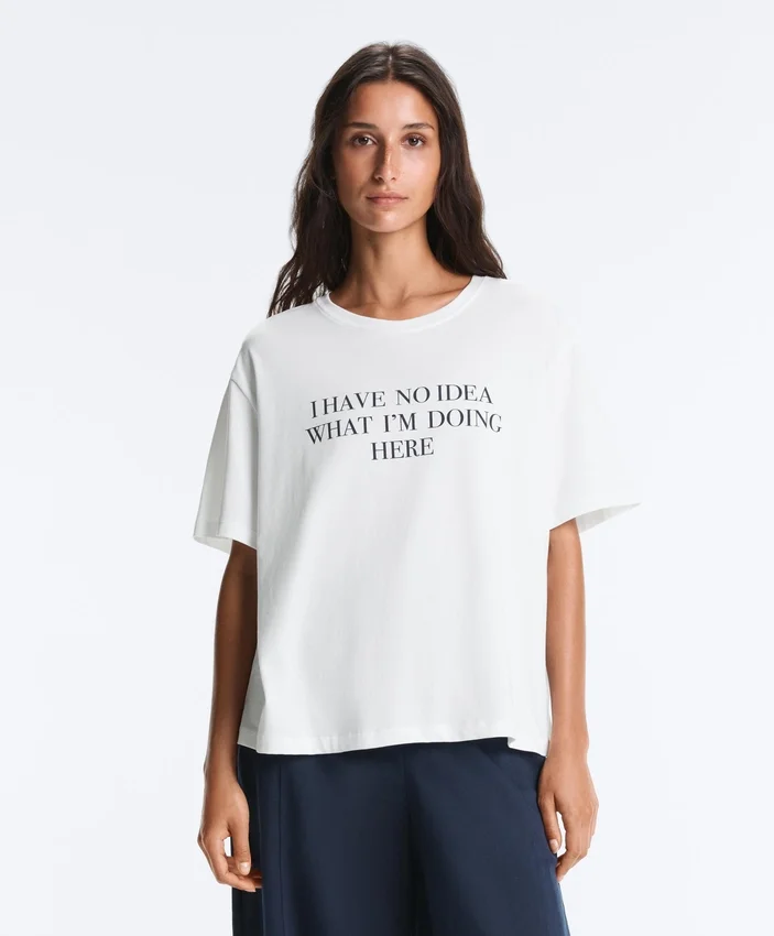 T-shirt z mieszanki bawełny o prostym kroju, z krótkim rękawem i nadrukiem T-shirt z mieszanki bawełny o prostym kroju, z krótkim rękawem i nadrukiem