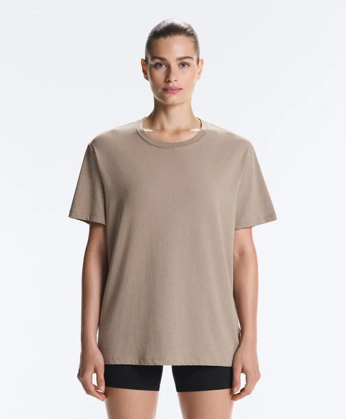 T-shirt z mieszanki bawełny o prostym kroju, z krótkim rękawem i nadrukiem T-shirt z mieszanki bawełny o prostym kroju, z krótkim rękawem i nadrukiem