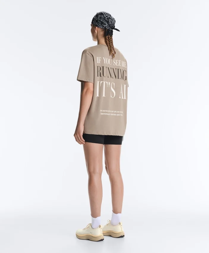 T-shirt z mieszanki bawełny o prostym kroju, z krótkim rękawem i nadrukiem T-shirt z mieszanki bawełny o prostym kroju, z krótkim rękawem i nadrukiem