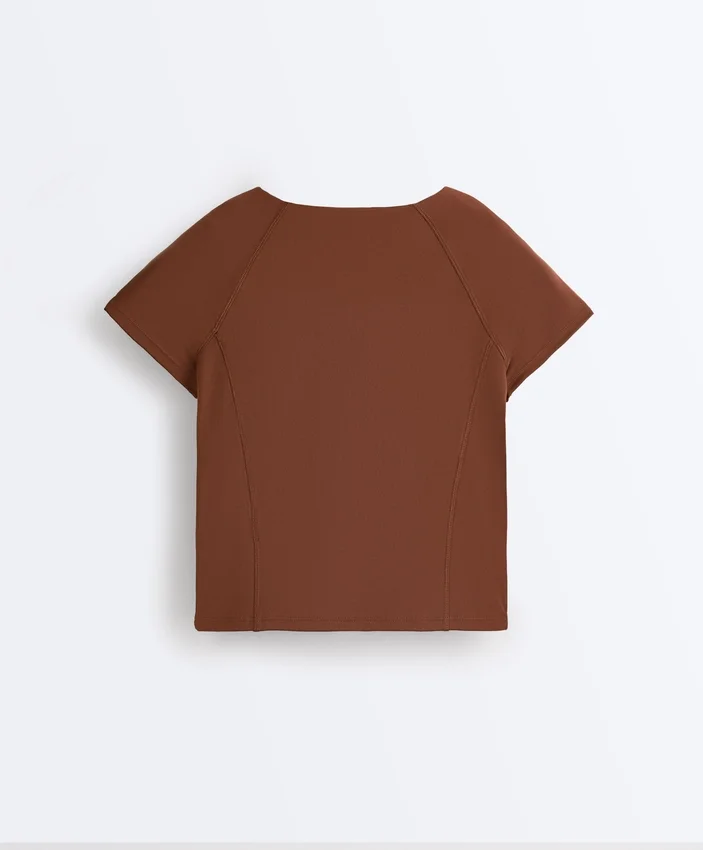T-shirty z krótkim rękawem i zamkiem T-shirty z krótkim rękawem i zamkiem