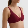 Top bikini typu halter z tkaniny żakardowej w drobną kratkę Top bikini typu halter z tkaniny żakardowej w drobną kratkę