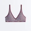 Top bikini z paskami i teksturą Top bikini z paskami i teksturą