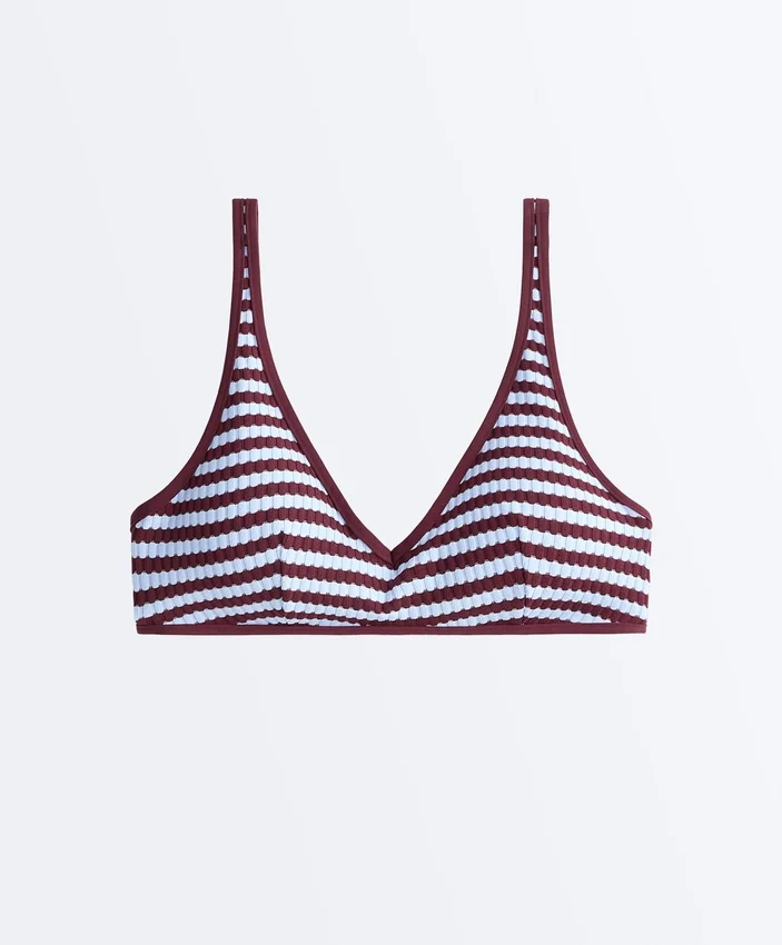 Top bikini z paskami i teksturą Top bikini z paskami i teksturą