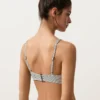 Topy bikini typu halter w groszki z żakardu Topy bikini typu halter w groszki z żakardu