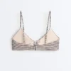 Trójkątny top bikini w paski Trójkątny top bikini w paski